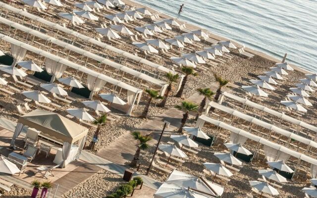 Hotel Mon Cheri