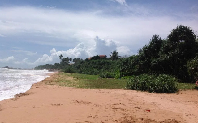 Eronee Villa