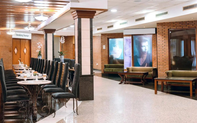 Premier Hotel Rus