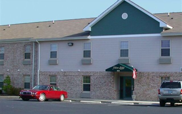 Days Inn And Suites Sellersburg