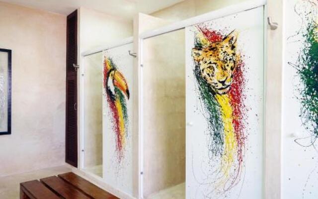 Red Panda Hostal
