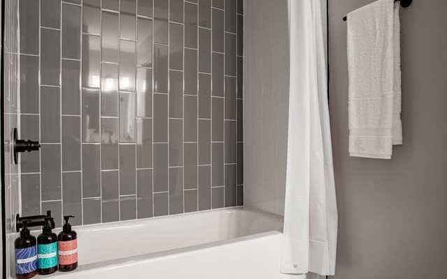 WanderJaunt Central Austin Studios