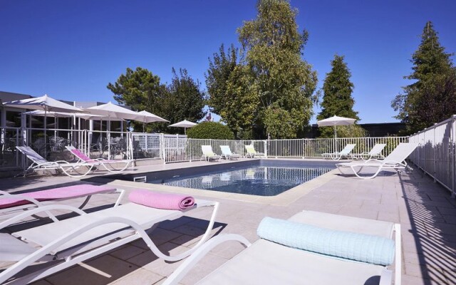 Novotel Troyes Aeroport