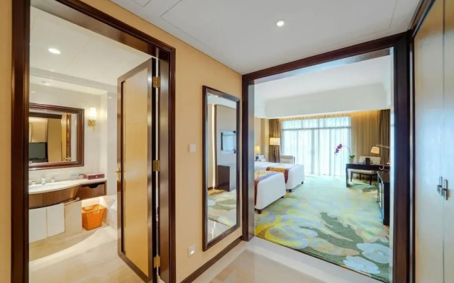 Poly International Hot Spring Hotel