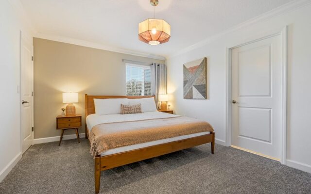 Private Pool Themed Bedrooms at Best Location