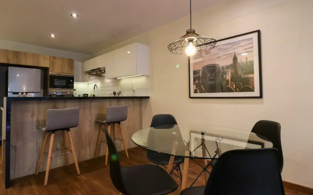 w Splendid 1BR With Balcony in Miraflores