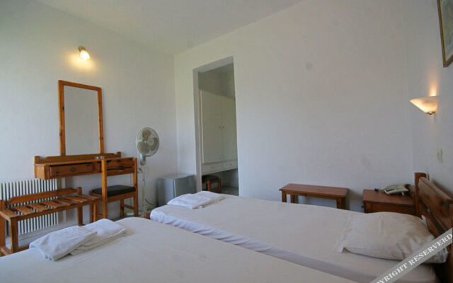 Camelia Hotel