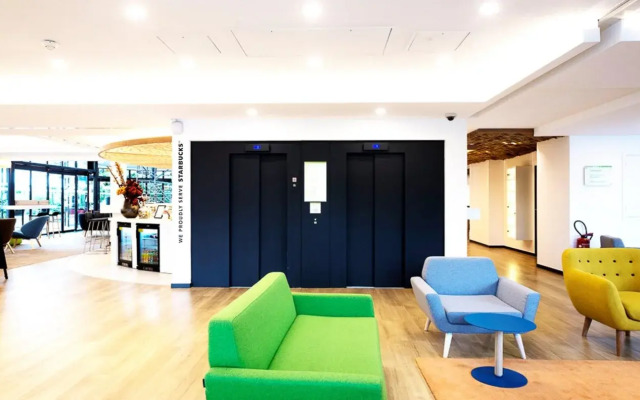 DoubleTree by Hilton Paris Bougival