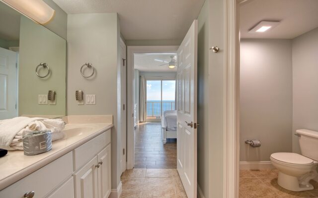 Treasure Island 2205