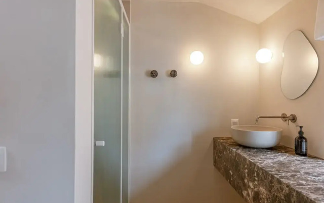 Urban Getaway for two in the Heart of Antwerp