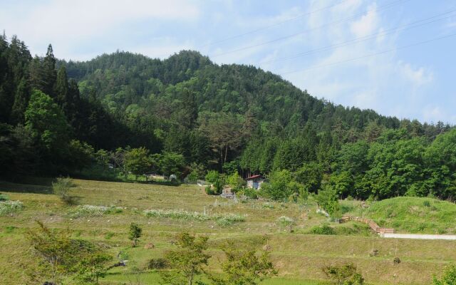 Sakura Guest House - Hostel