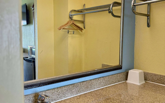 Days Inn by Wyndham Ruther Glen Kings Dominion Area