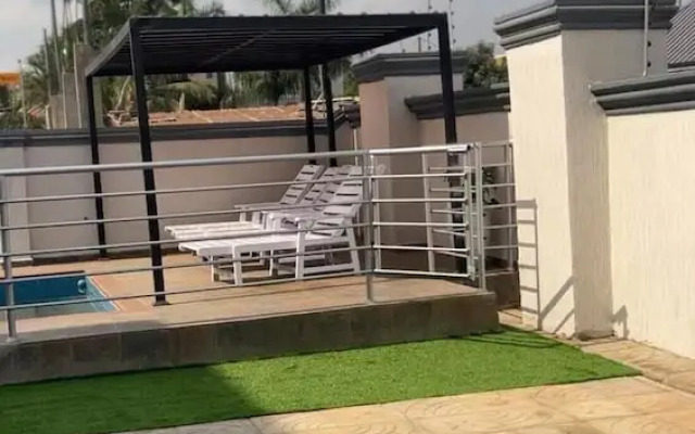 Luxecom Apartments, Your Dream Stay Starts Here!