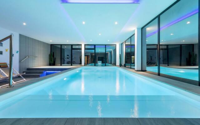 Carnac Lodge Hotel & Spa