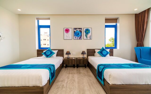 Chez Mimosa Hoi An Blue Villa