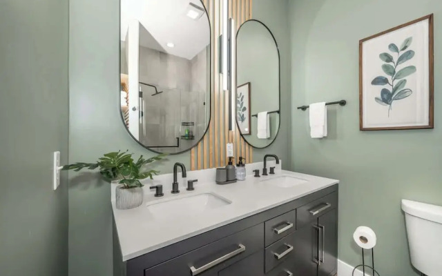 The Baymiller Row - For 6!