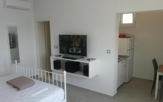 Studio Apartment Luce 2