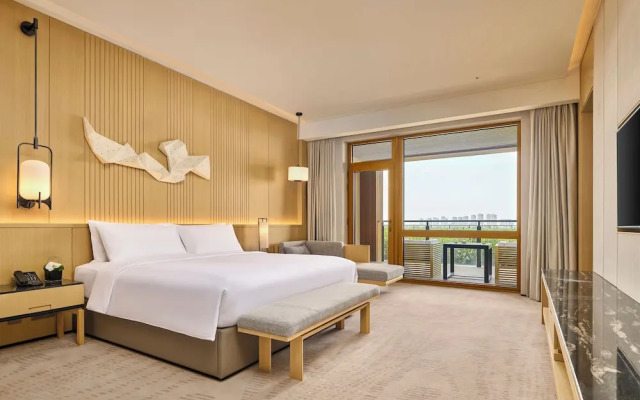 Secan Hotel Qingdao, Curio Collection By Hilton
