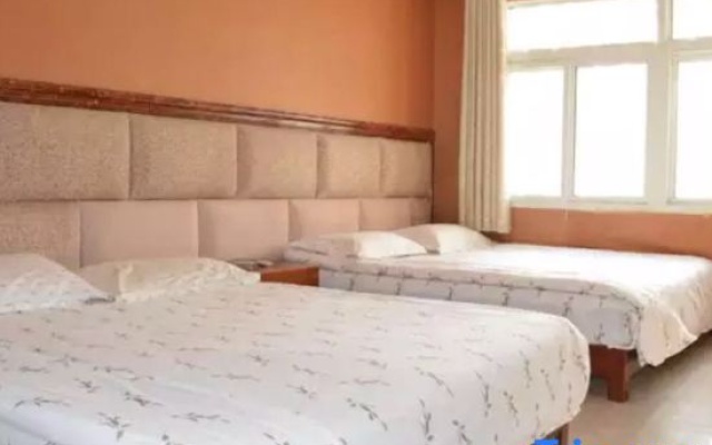 Weihai Changjiang Hotel