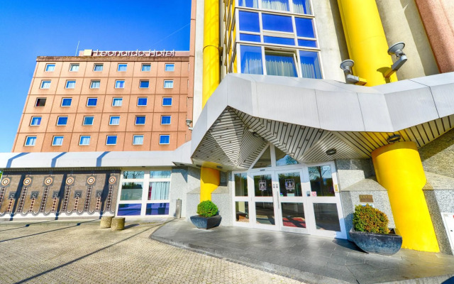 Leonardo Hotel Koeln