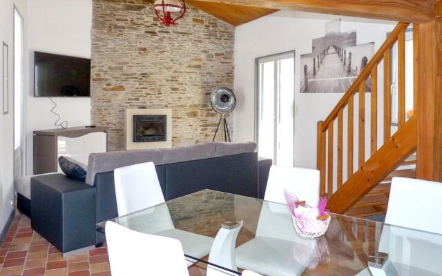 House With one Bedroom in Saint-gilles-croix-de-vie, With Furnished Te