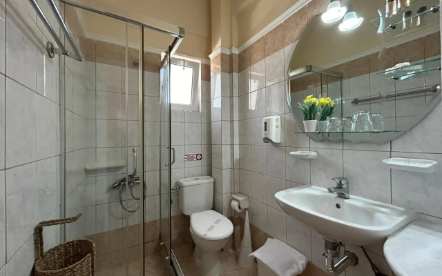 Brati Beach Hotel