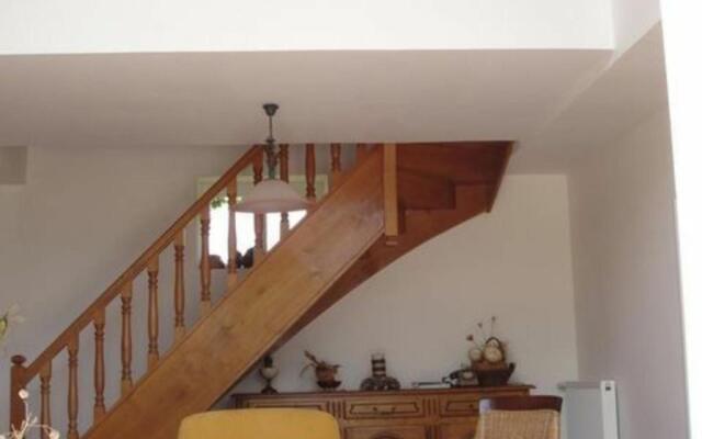 Gîte Ouzouer-sur-Trézée, 4 pièces, 8 personnes - FR-1-590-144