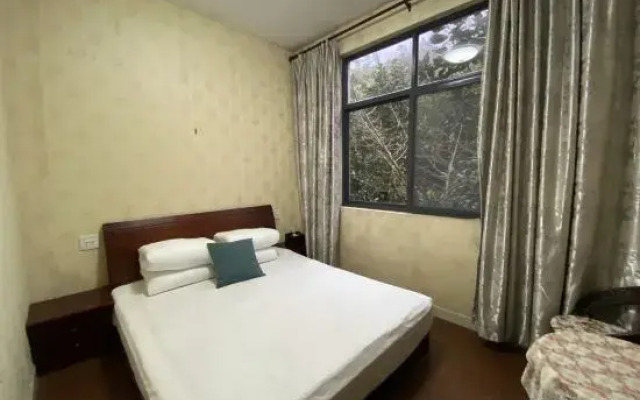 Changxing Changhe Farmhouse