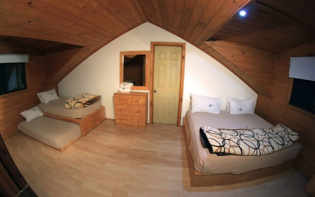 Molino Del Rey Cabins