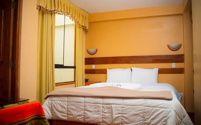 Cusi Hotel