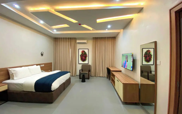 Ladalob Royal Suites