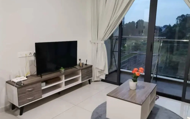 Cityview 2BR Country Garden Danga Bay @ Natol