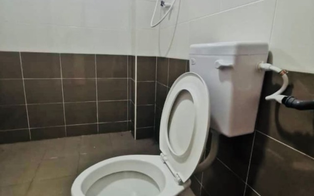 OYO Homes 90524 Dj Pegaso Serom Homestay