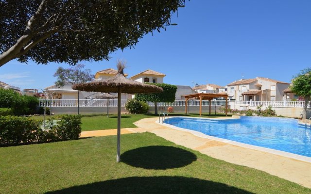 Nice holiday home in Lo Crispin near Ciudad Quesada with shared pool
