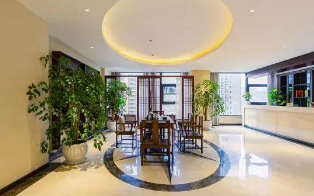 Longxi International Hotel