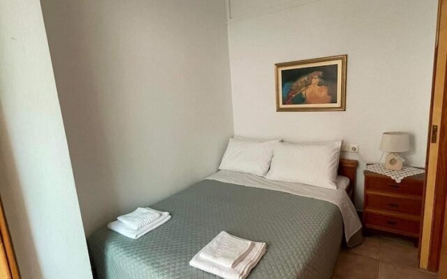 Hercules House in Tsoutsouras