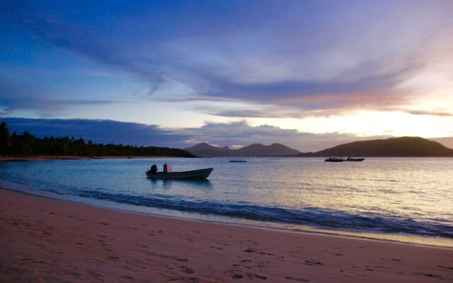 Oarsman's Bay Lodge