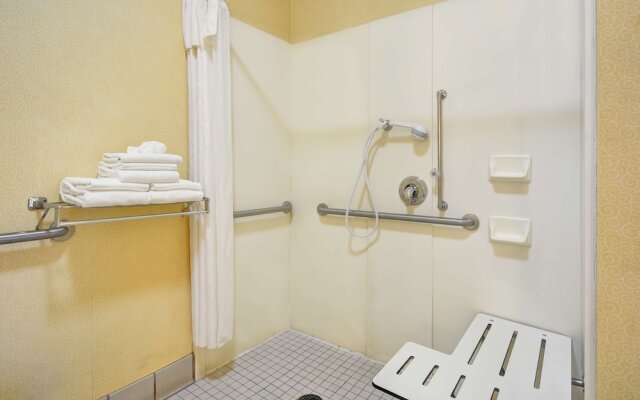 Homewood Suites by Hilton Oakland-Waterfront