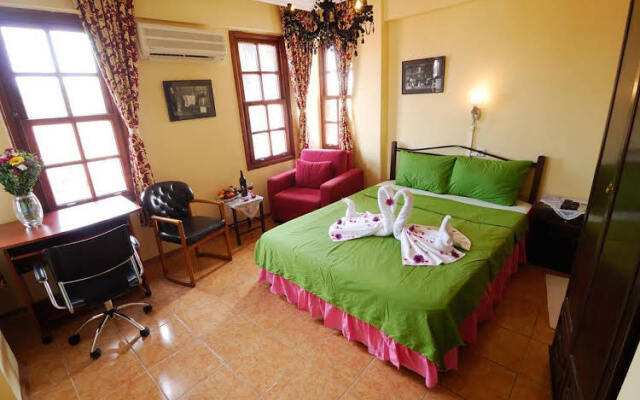 Dantel Pension