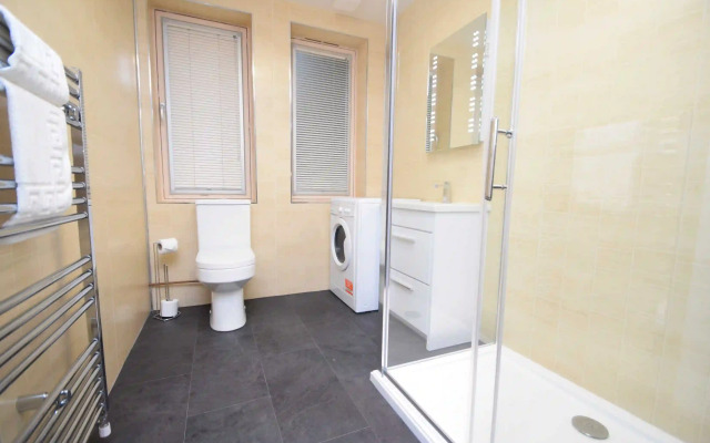 Rosedene Highland House - Emperor Studio Apartment 3