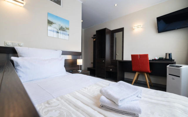 home Hotel
