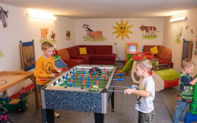 4* Familienhotel Taxerhof