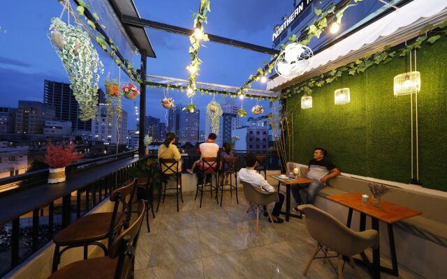 Cherish Central Hotel & Apartment