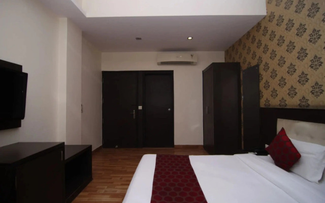 Mint Milestone Suites