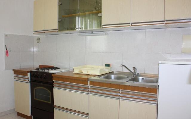 Nives Apartment