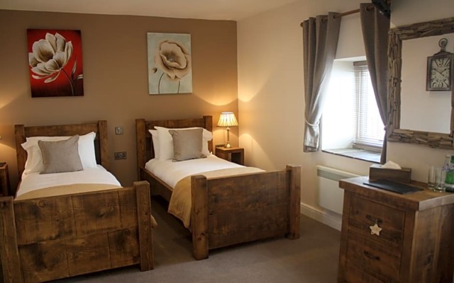The Woodman Inn