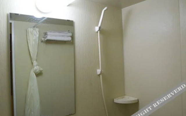 Linjia Hostel