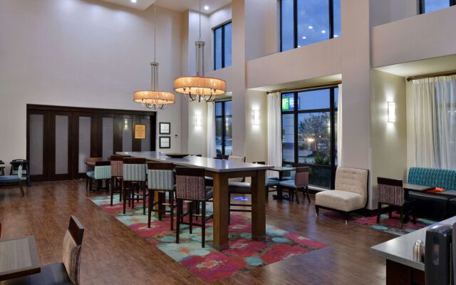 Hampton Inn & Suites Hutto Austin