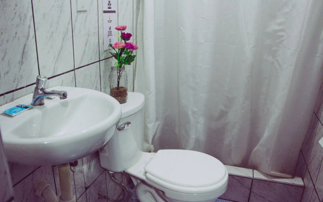 Tupac Hostel - Lima Airport