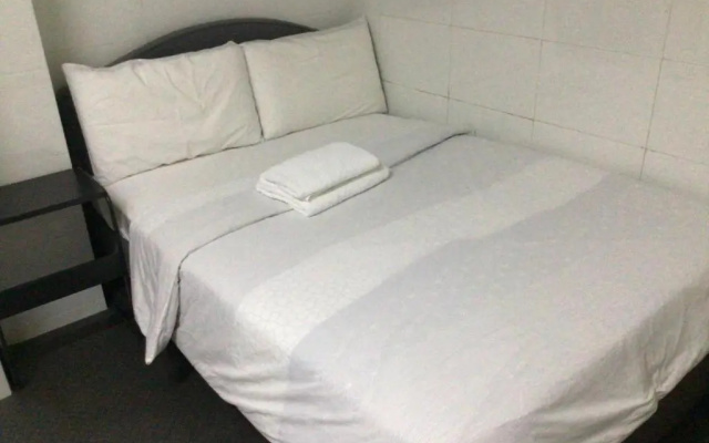New Reliance Inn – Guest Rooms – Kowloon